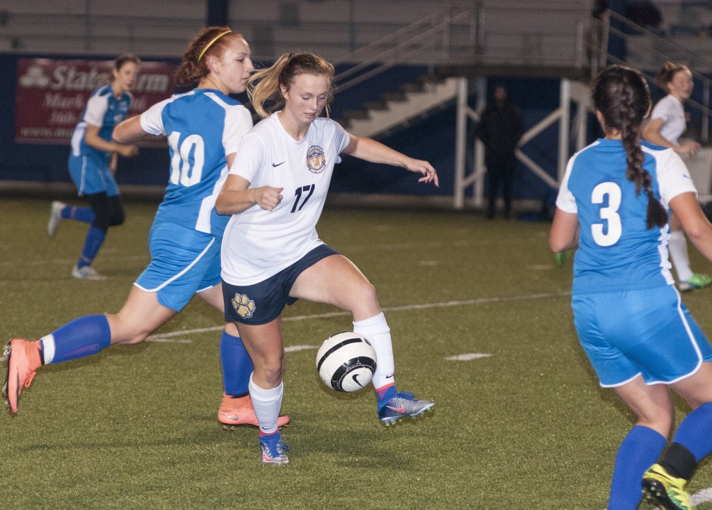 Aberdeen gets trio of late goals to beat Rochester, 4-1