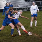 Eagles find offensive rhythm to roll past Wildcats 8-4