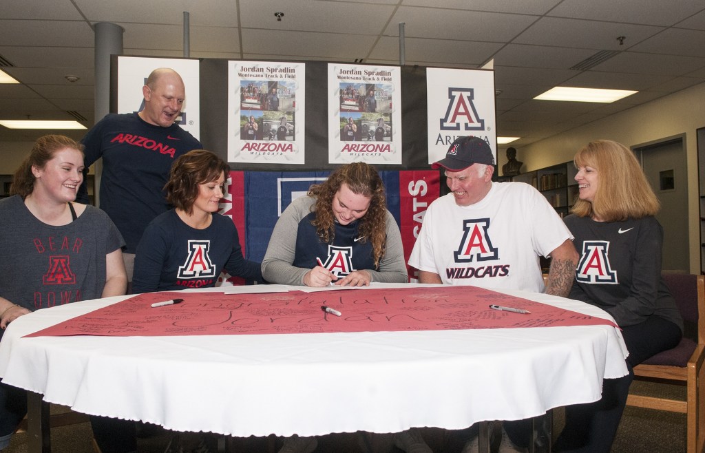 Spradlin inks letter of intent for Arizona