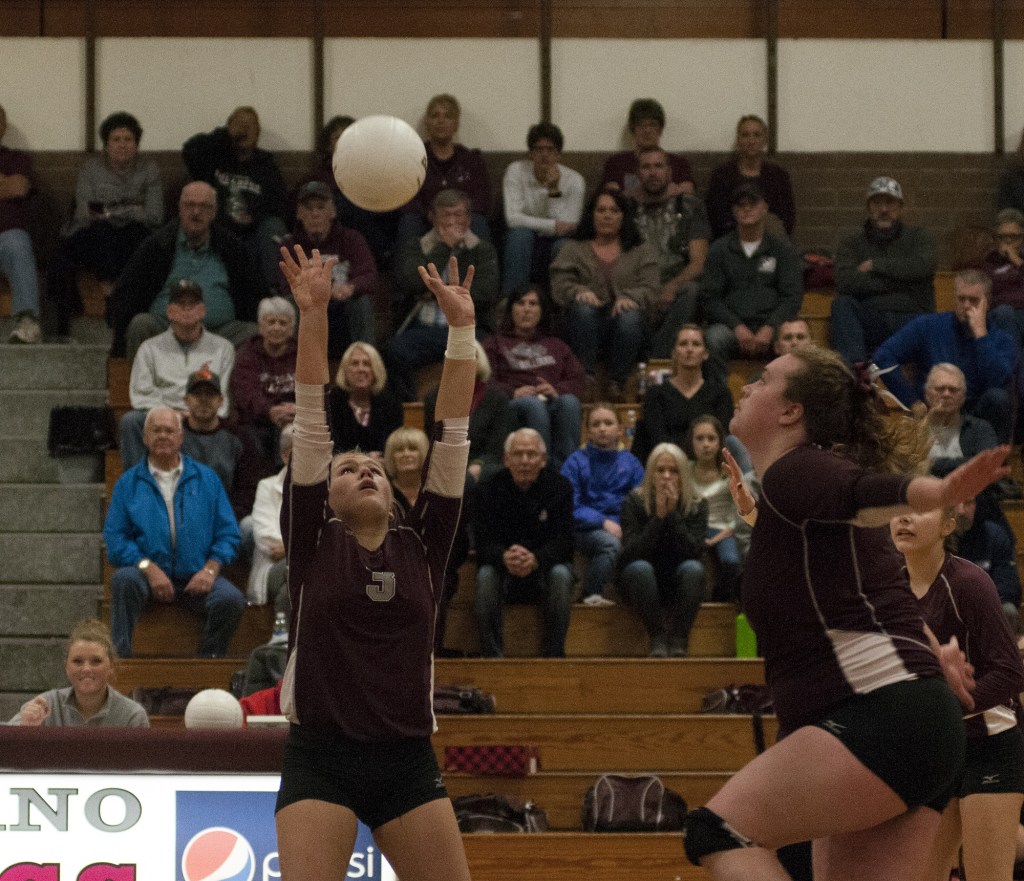District IV 1A Volleyball: Montesano wins twice to earn state berth
