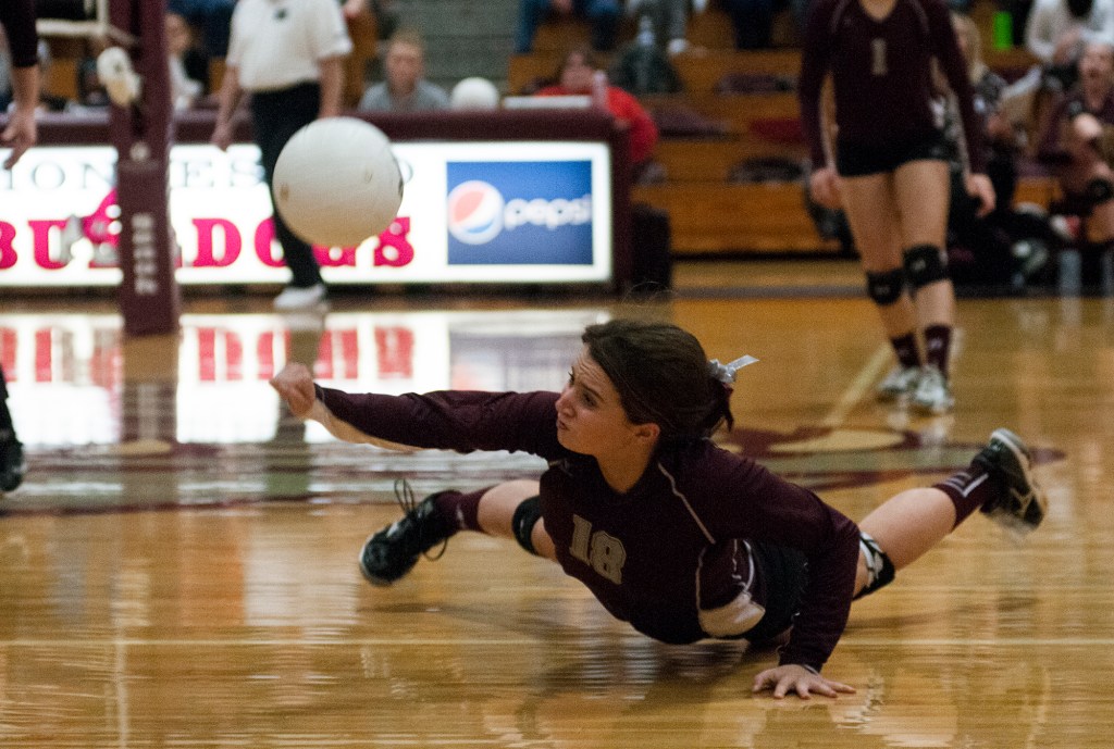 District IV 1A Volleyball: Montesano wins twice to earn state berth
