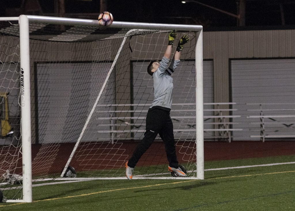 Cascade Christian turns the lights out on Montesano, 2-0