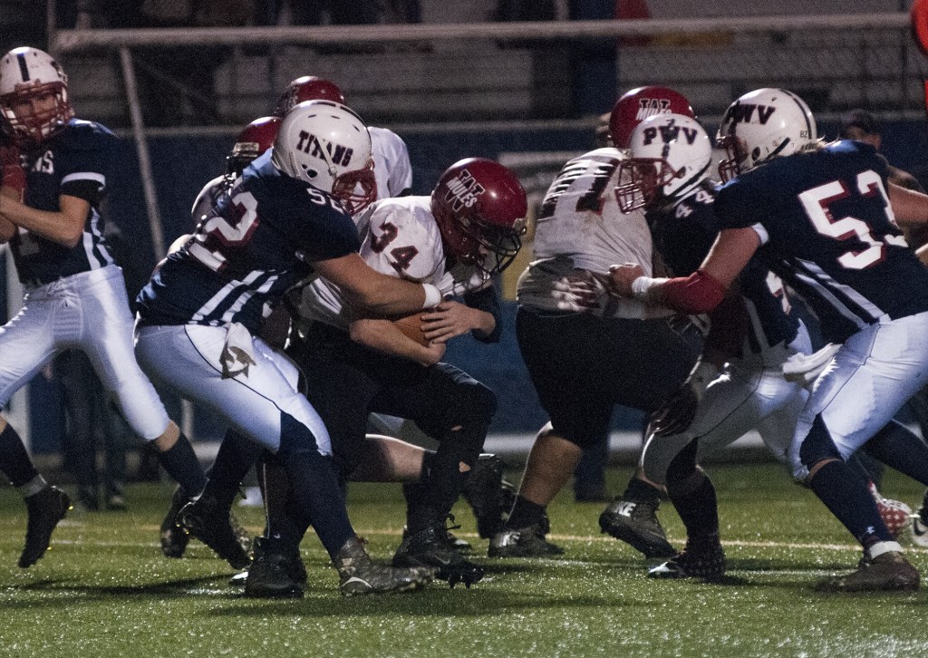 PWV powers through Wahkiakum, 36-6