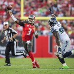 Seahawks’ offense gets what it deserves in dreadful 14-5 loss at Bucs