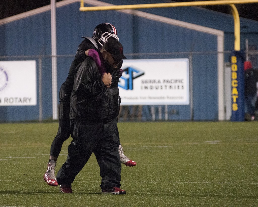 Neah Bay outslugs Taholah in quad-district playoff game