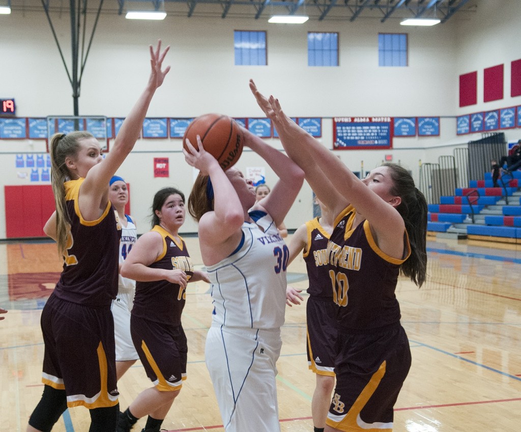 Willapa Valley uses long-range shooting to down Indians