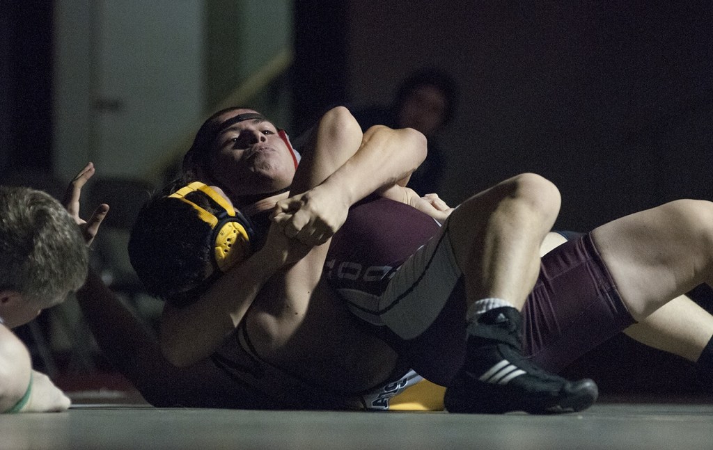 Aberdeen pins down rival Hoquiam, 48-34