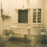 An examination room in Dr. Paul Smits&rsquo; Aberdeen General Hospital about 1905. The hospital was located at the northwest corner of Broadway and Heron Streets. During the great fire of 1903, the houses on the east side of Heron Street were dynamited to save the hospital. (ABERDEEN MUSEUM COLLECTION)