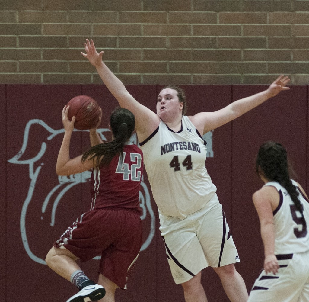 Montesano girls clinch regional, state 1A berth with win over Hoquiam