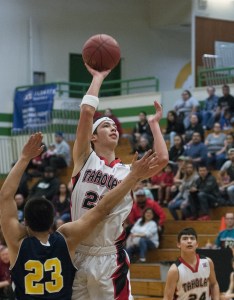 Taholah boys fly by Naselle for state basketball berth
