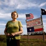 Pamela Taylor, 88, lives on the U.S.-Mexico border, where she and her children have put up a sign to say they don&rsquo;t want a fence for protection. &ldquo;We&rsquo;re part of America, we need representation & protection, not a fence.&rdquo; (Photo by Carolyn Cole/Los Angeles Times)