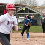 Elma knocks off Hoquiam in softball, 6-4