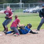 Eagles strike late to edge Hoquiam in softball