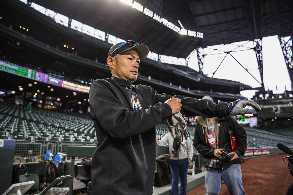 Haniger stays hot in M’s 10-5 win over Marlins