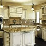 New light fixtures are a simple and inexpensive way to catch buyers&rsquo; interest. (Dreamstime)