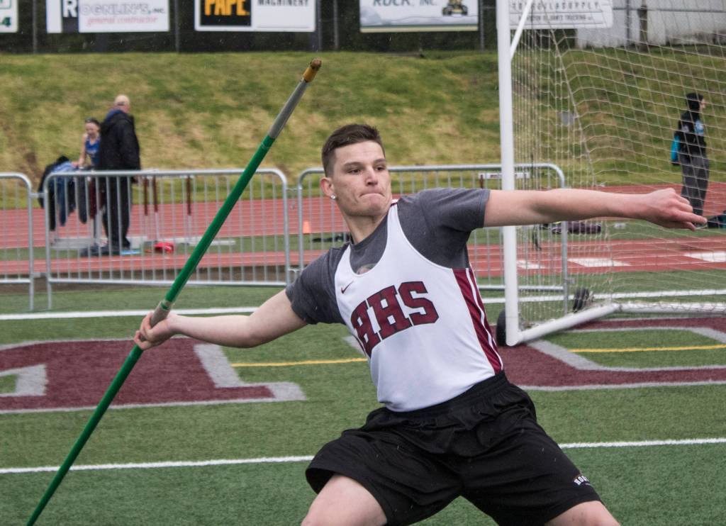 Montesano boys, Elma girls win Evergreen 1A League track titles