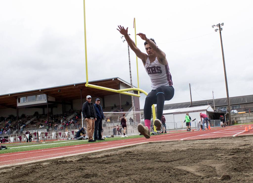 Montesano boys, Elma girls win Evergreen 1A League track titles