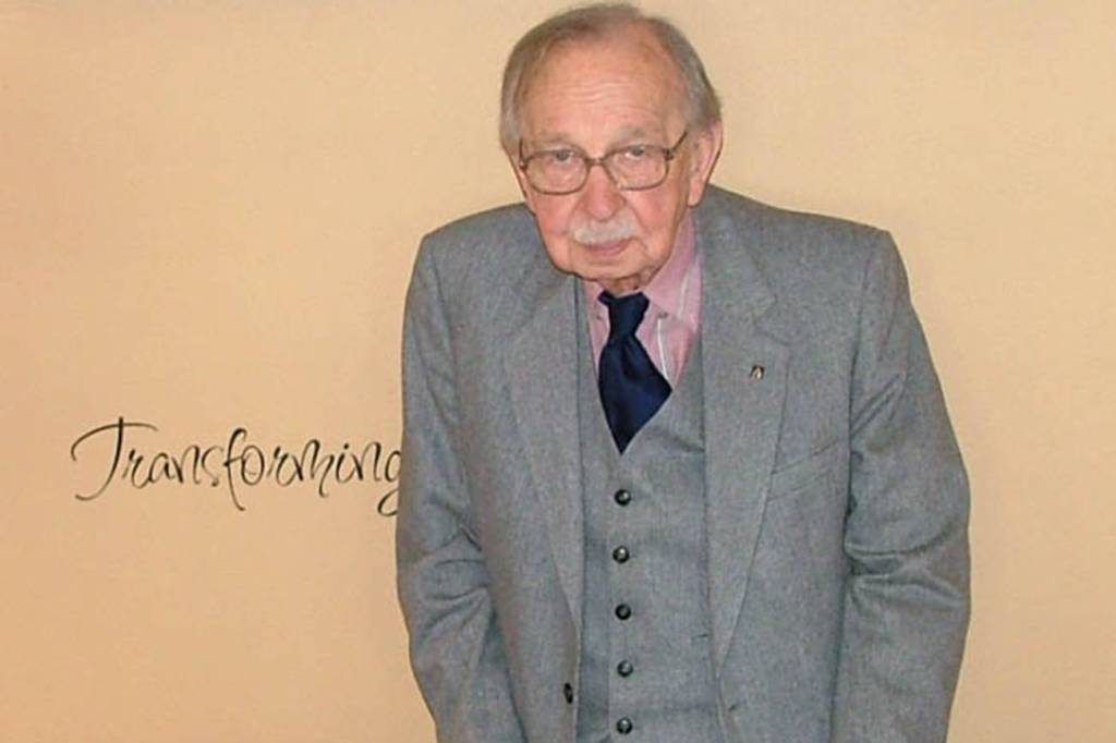 Wallace “Wally” Robert Leeck