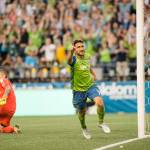 Cristian Roldan scores twice as Sounders drub Earthquakes