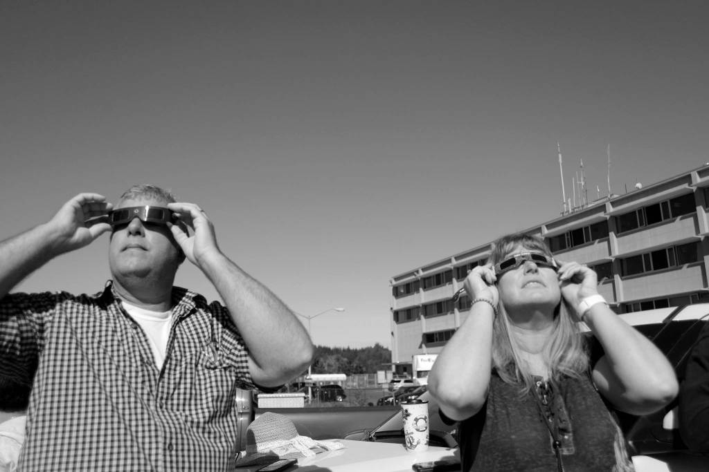 Fog lifts and Harborites get a solar show