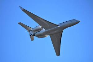 JOHN JONES PHOTO                                Several sleek new Gulfstream jets were spotted at Bowerman Airport in Hoquiam Sunday. John Jones snapped this photo of the Gulfstream N650GD from Beacon Hill Sunday. Los Angeles-based Three Delta Fox production company contacted the Port several weeks ago about using the airport; &ldquo;They liked the terrain around Bowerman and felt it would allow for some good footage,&rdquo; said Port Business and Trade Development Assistant Shannon Anderson. &ldquo;I spoke with the producer, Tom Lowe, (Monday) and they were very pleased with the airport and our facilities and will be calling again for future projects.&rdquo; The pictured Gulfstream seats 22 passengers and is powered by two Rolls-Royce BR700 series turbo-fan engines that supply 14,750 pounds of thrust.