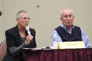 Susan Conniry had a narrow lead over incumbent John Lynn for Ocean Shores City Council Position 1.