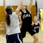 Elma girls embrace role as league favorites