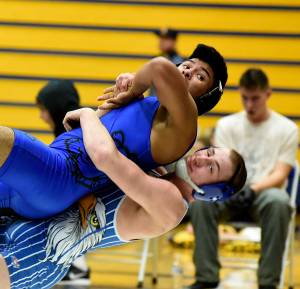 Host Bobcats nab team title in Aberdeen wrestling tourney