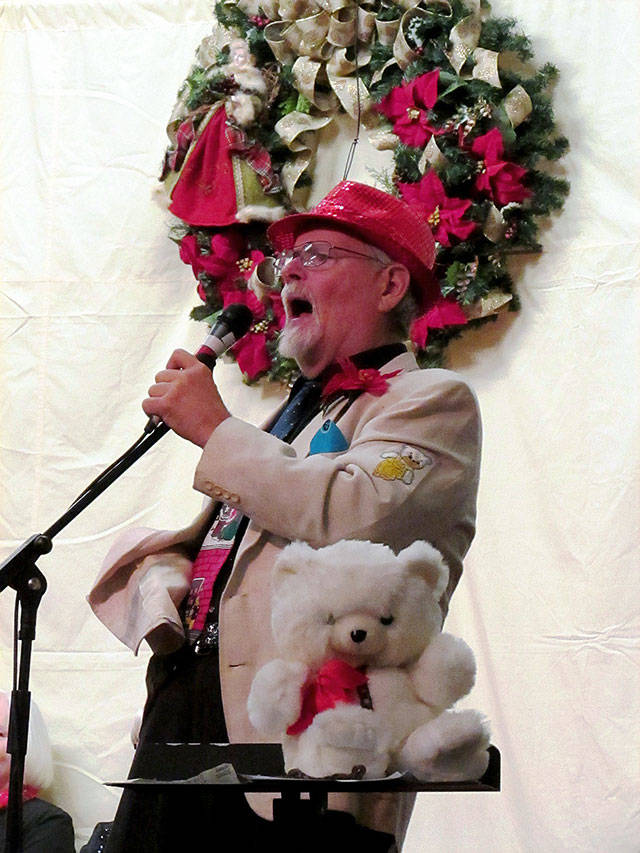 Scott D. Johnston | For Twin Harbors Newspaper Group                                Bill Schnettler sings Teddy Bear.