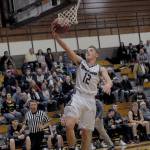 Montesano boys win, girls fall to Ilwaco
