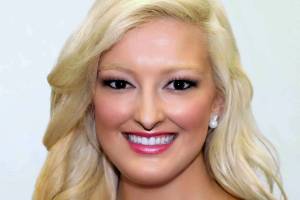 Kuinn Karaffa takes crown as Miss Grays Harbor 2018