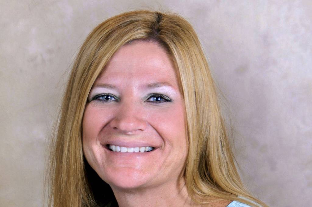 Christine K. (Raphoon) Summers