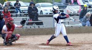 After slow start, Pe Ell-Willapa Valley offense awakes to beat Hoquiam Grizzlies