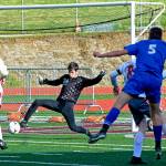 Hoquiam boys soccer falls flat in opening-round playoff loss to La Center