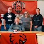 Aberdeen sprinter Bryan Sidor signs National LOI to compete for Central Washington University
