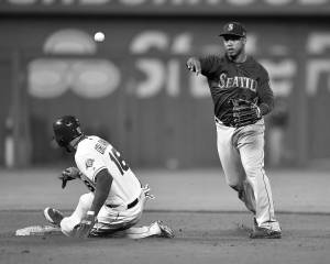 More Mariners injuries: Jean Segura, Nick Vincent could be next to hit disabled list