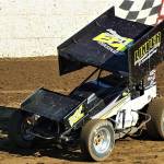 Central Point, Oregons Garen Linder raced to a first-place finish in the Summer Thunder Sprint Series feature on Saturday at Grays Harbor Raceway. (Photo by AR Racing Videos)