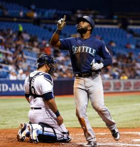 The Seattle Mariners Denard Span (4) crosses home plate after scoring during the third inning against the Tampa Bay Rays on Thursday, June 7, 2018, at Tropicana Field in St. Petersburg, Fla. (Monica Herndon/Tampa Bay Times/TNS)