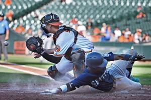 Dee Gordon flashed Orioles with speed (and skin), Mariners sweep after more extra-innings