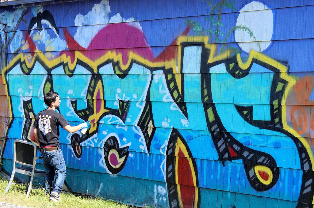 Perfect weather for a full North Beach Labor Day slate