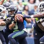 Seahawks duel Los Angeles Rams in shootout but fall short, losing 33-31