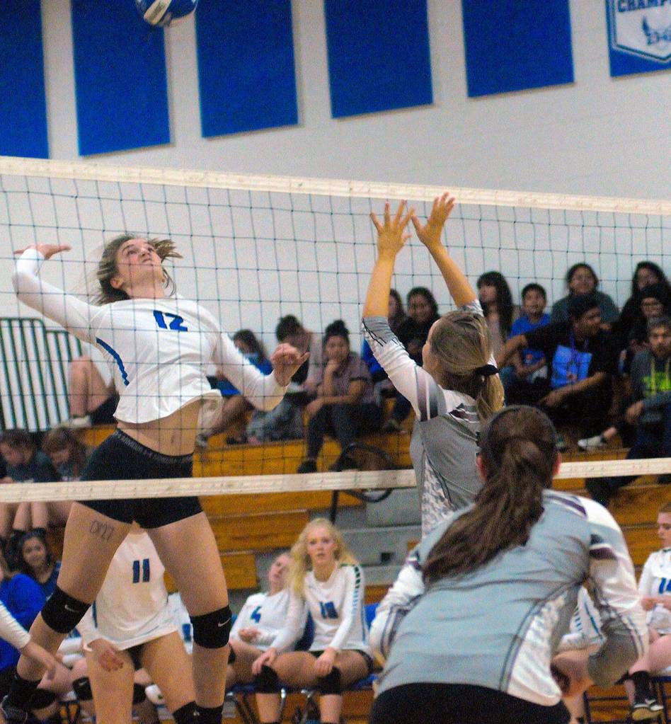 Elmas Jalyn Sackrider gets a kill against Montesano on Thursday. Sackrider was one of two Eagles with 10 kills on the night. (Hasani Grayson | Grays Harbor News Group)