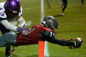 Prep Football Roundup: Hoquiam clinches 1A Evergreen league title