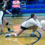 Ocostas Evalyn Marsh digs out a shot in the first set against Mossyrock on Tuesday. Marsh led the team with 18 digs in the match. (Hasani Grayson | Grays Harbor News Group)
