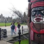 Crystal Paul | Seattle Times                                 The Kwakiutl Bear Pole carved by Henry Hunt is one of several totem poles in prominent places around Victoria.