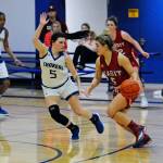 Grays Harbors Keeley Teel, left, defends Skagit Valleys Katie Skipworth during the Chokers 68-52 win on Friday in Aberdeen. (Hasani Grayson | Grays Harbor News Group)