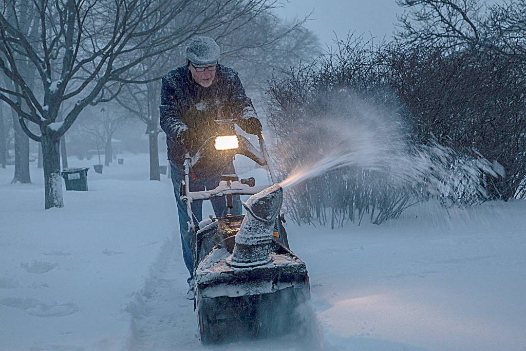 Records for coldest temperatures could fall as polar vortex has Midwest ‘in the crosshairs’