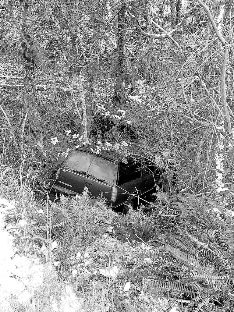 Distracted driver knocks out power to more than 7,000 PUD customers Tuesday