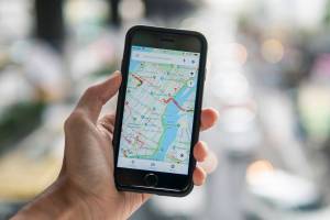 Travel dilemmas: Apps can help find parking