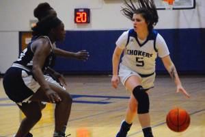 Grays Harbor splits with Tacoma